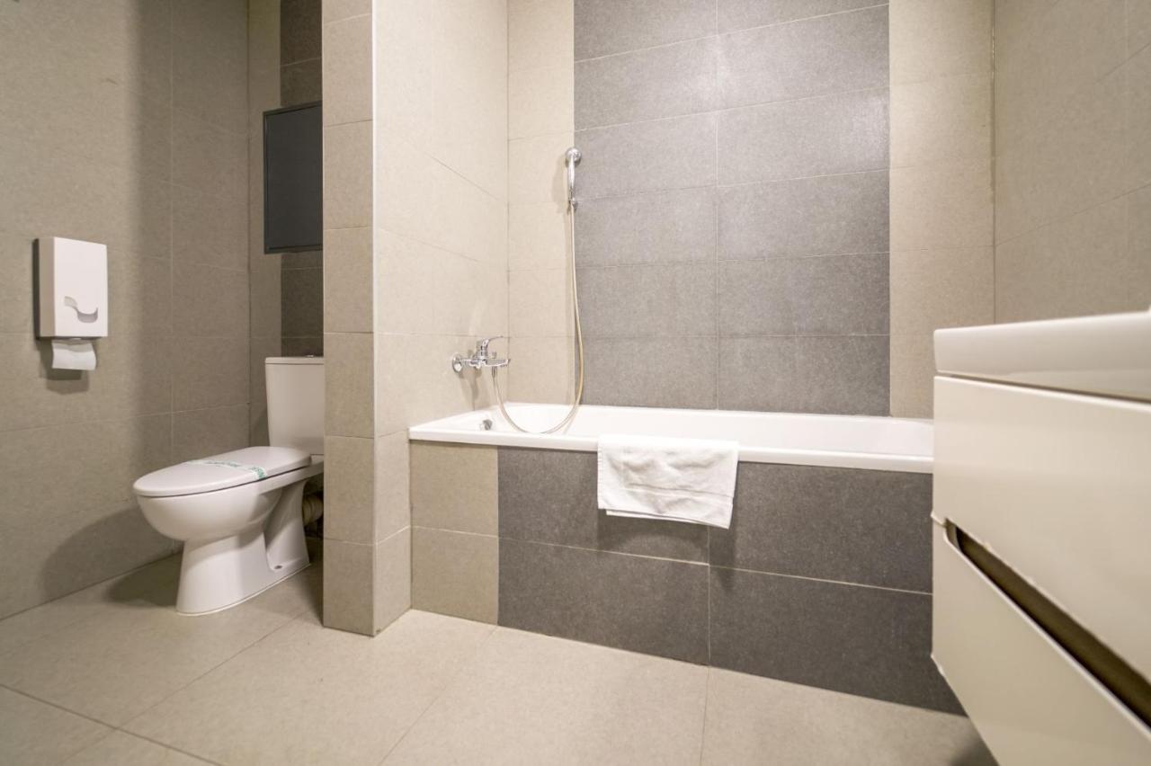 Vesna Convenient Apartment Bratislava Luaran gambar